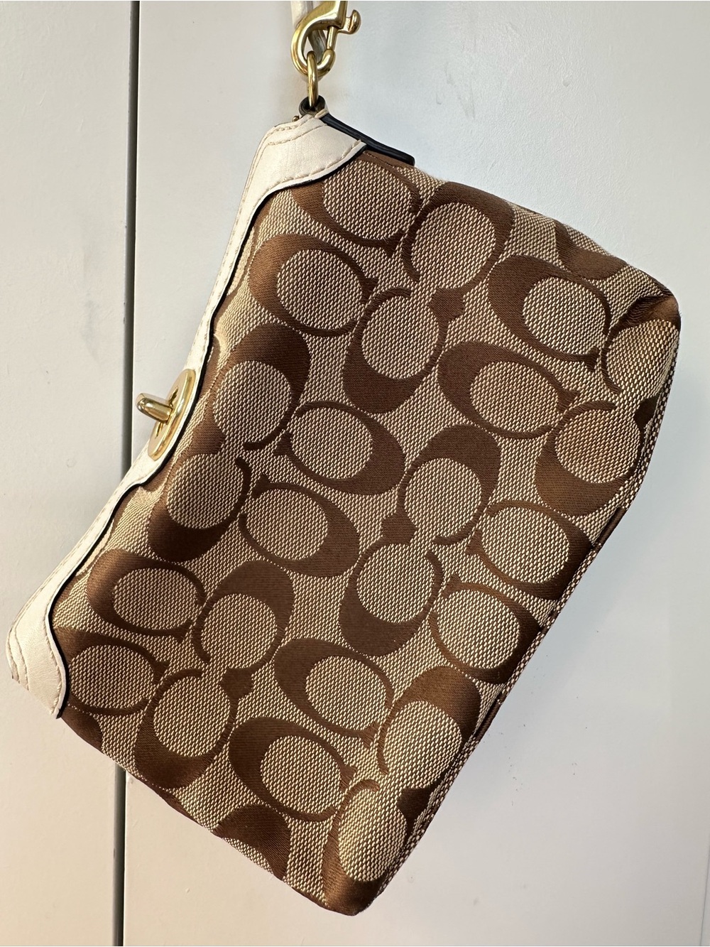 Coach Signature Jacquard Turnlock Wristlet in Khaki and White